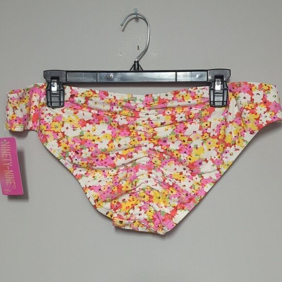 NWT 99 Degree Pink Floral Bikini Bottoms - Picture 3 of 6